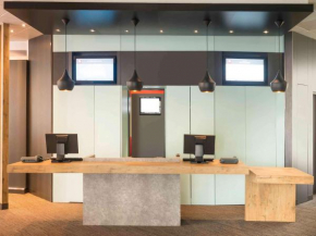 ibis Nantes Centre Tour Bretagne